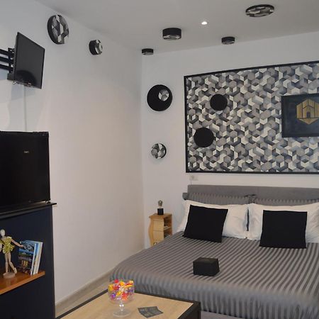 Geometric Art Home Bari Dış mekan fotoğraf